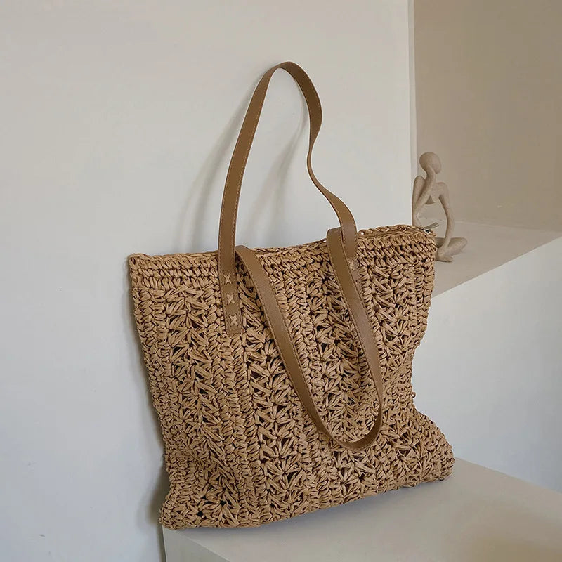 Lunessa™ BohoStrand Tote