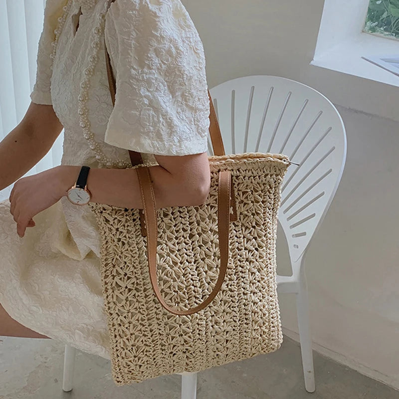 Lunessa™ BohoStrand Tote